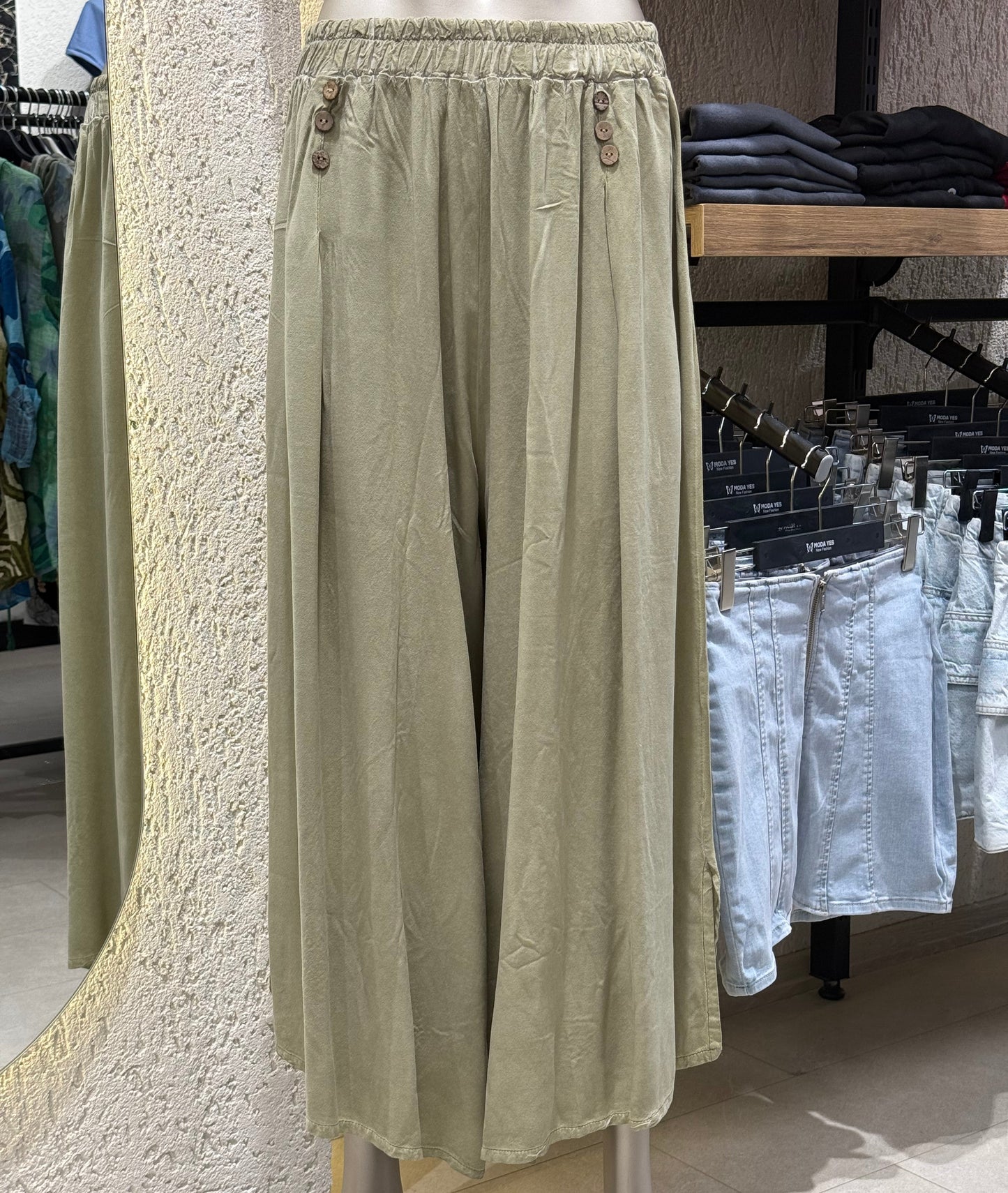 Otantik Bol Paça Pantolon Etek Üç Düğme Detay